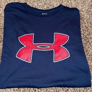 Under Armour T-shirt